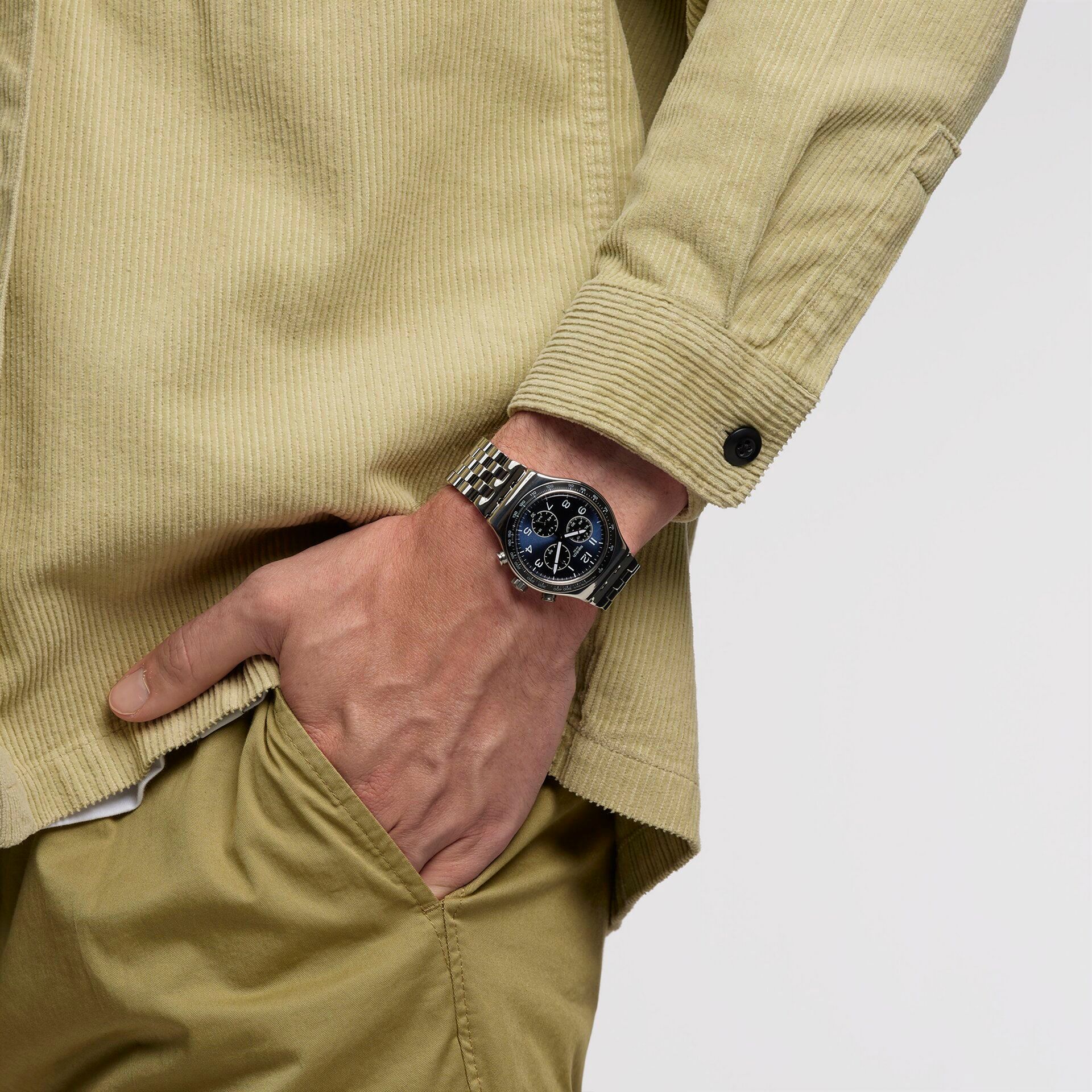 swatch Irony Boxengasse YVS423GC 43 mm