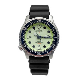 citizen PROMASTER NY0040-09W 42 mm